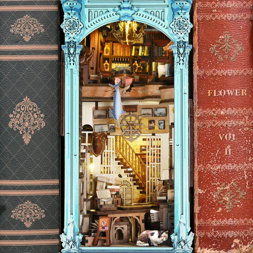 Bookleez™ Hemingway House